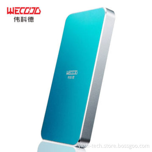 Power bank for iPhone 4, 4600mAh, comes in blue